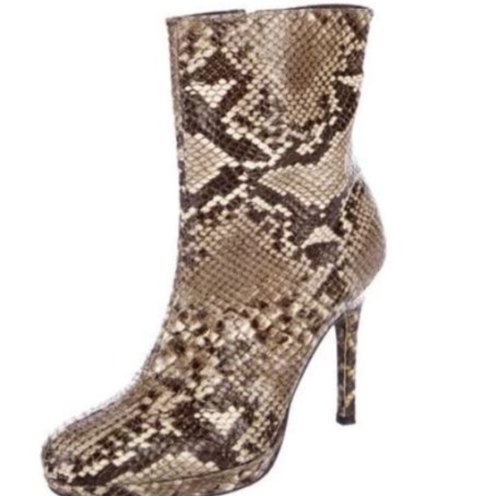 NEW Stuart Weitzman Apollo Snakeskin Bootie